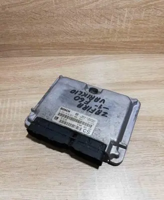 Opel Zafira A Engine control unit/module ECU 0281010021