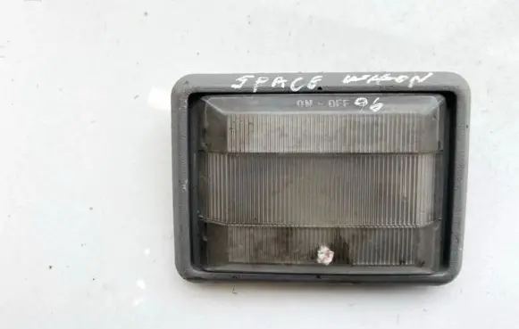 Mitsubishi Space Wagon Front seat light