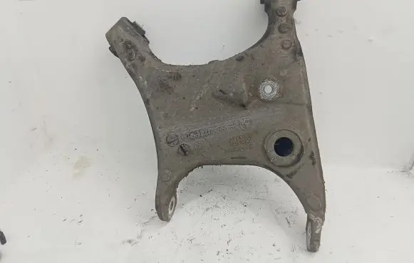 BMW 7 E65 E66 Rear upper control arm/wishbone 6753110