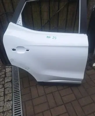 Rear door