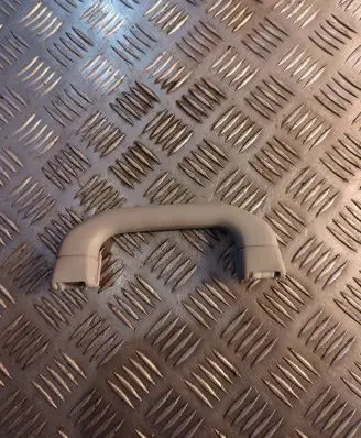 Mercedes-Benz C W203 Front interior roof grab handle A2038100451