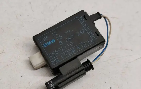 BMW 5 E39 Seat pressure sensor 65778367242 55892110 8367242
