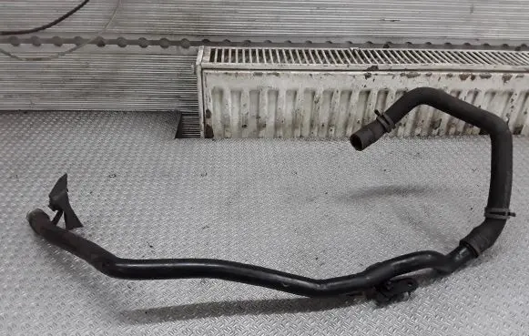 Volkswagen Golf VI Engine coolant pipe/hose