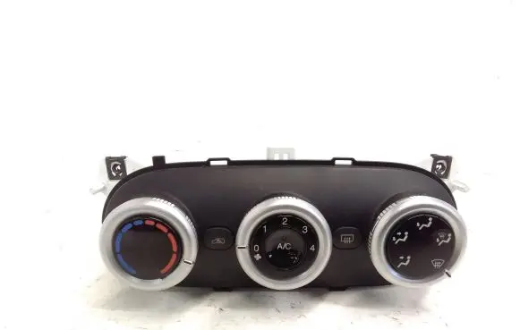 Fiat 500L Climate control unit