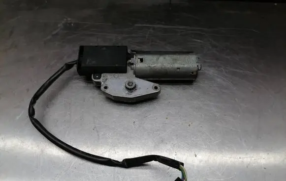 Mercedes-Benz CLK A208 C208 Sunroof motor/actuator 