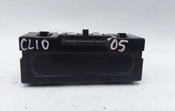 Renault Clio II Screen/display/small screen P8200028364A 216562178