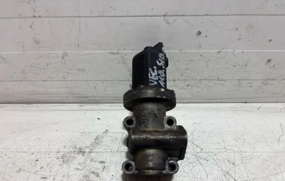 Opel Zafira B EGR valve 55215031