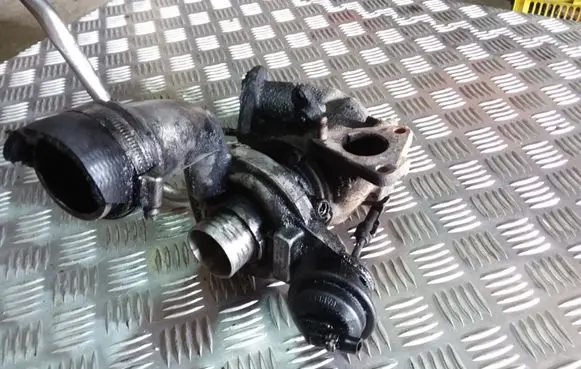 Volvo S40, V40 Turbo 7700111278 7700111747