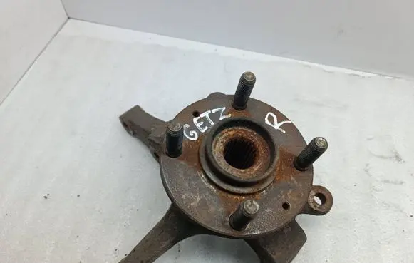 Hyundai Getz Front wheel hub BHX1