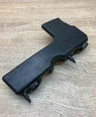 Audi A4 S4 B7 8E 8H Fender mounting bracket 8E0807283E