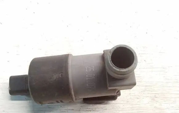 Nissan Qashqai Windscreen/windshield washer pump 9641553880 9641553980