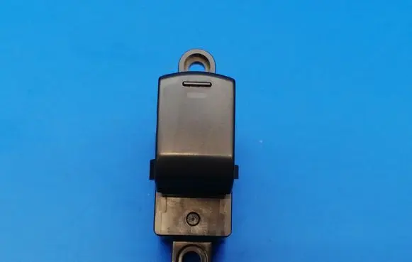 Nissan Note (E11) Electric window control switch 25411ED00A
