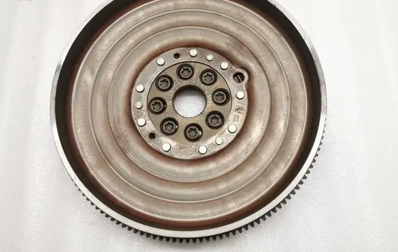 Mercedes-Benz B W246 W242 Flywheel A2700300305