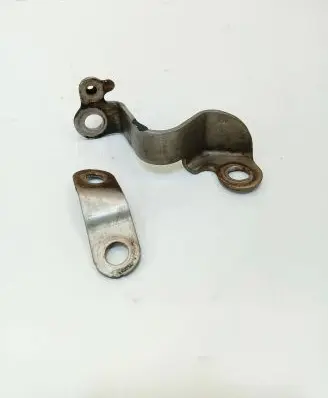 Honda CR-V Engine mounting bracket