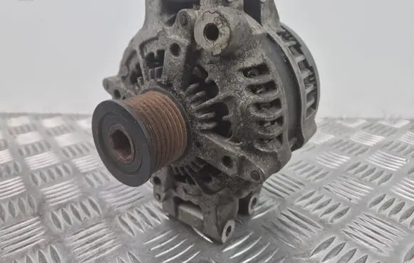BMW 5 F10 F11 Generator/alternator 7591268