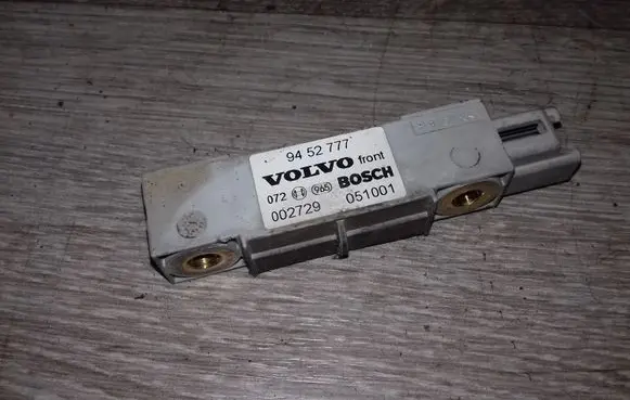 Volvo V70 Airbag deployment crash/impact sensor 002729 9452777 051001