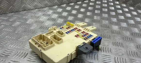 KIA Sportage Fuse module 919503W043 PA66TD30 314404020