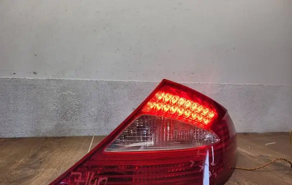 Mercedes-Benz CLS AMG C219 Rear/tail lights A2198200264 427002 427122R