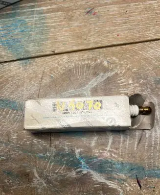 Jeep Grand Wagoneer Glow plug 68097345AA