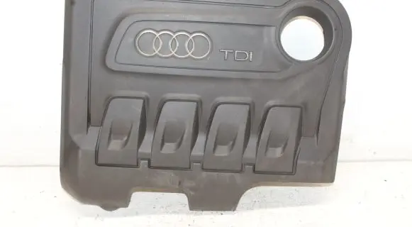 Audi Q3 8U Engine cover (trim) 03L103925S
