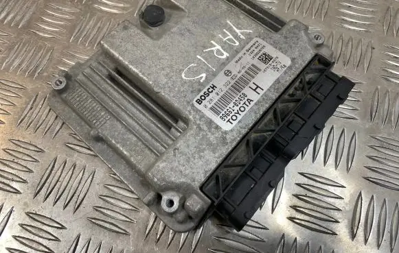 Toyota Yaris Engine control unit/module 896610D450 1039S28726 0281012322