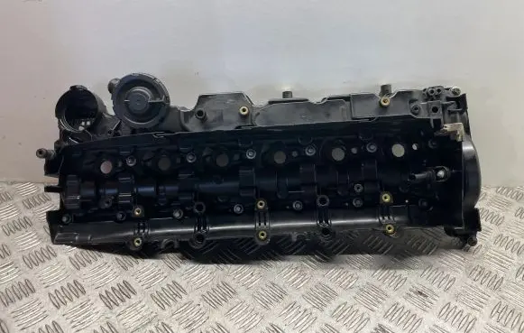 BMW X5 E70 Rocker cam cover 7800309 7818251