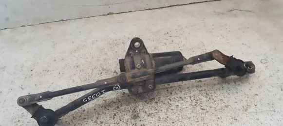 KIA Ceed Front wiper linkage