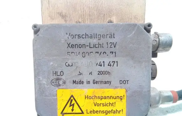 Audi A6 S6 C5 4B Headlight ballast module Xenon 4B0941471 5DV00774071