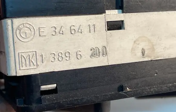 BMW 5 E34 Climate control unit 1389620