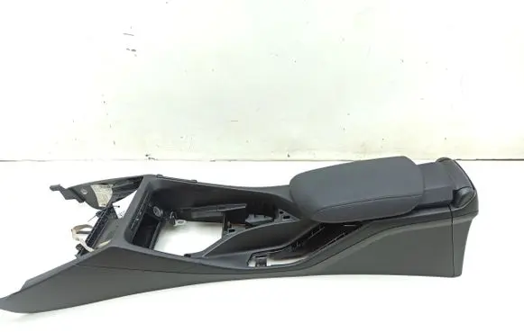 BMW X1 E84 Armrest 79559081