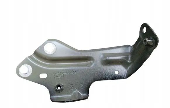 Nissan Qashqai Fender mounting bracket