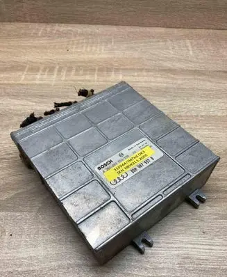 Audi A4 S4 B5 8D Engine control unit/module ECU 8D0907557B 0261203554Main WithPlug