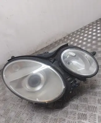 Mercedes-Benz E W211 Headlight/headlamp 15436001