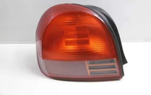 Hyundai Sonata Rear/tail lights L92401-380