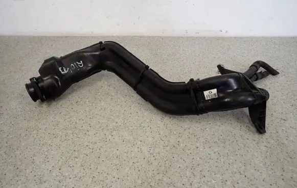 Fuel tank filler neck pipe