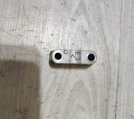 Suzuki Vitara (LY) Camshaft holder 