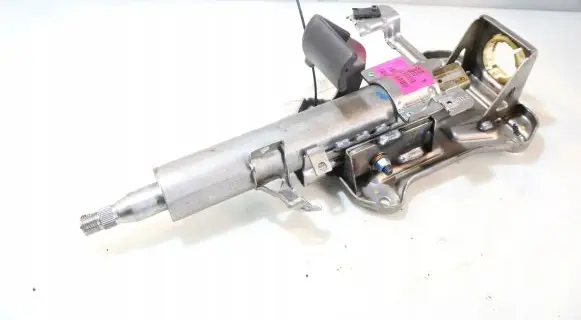 Steering wheel axle set