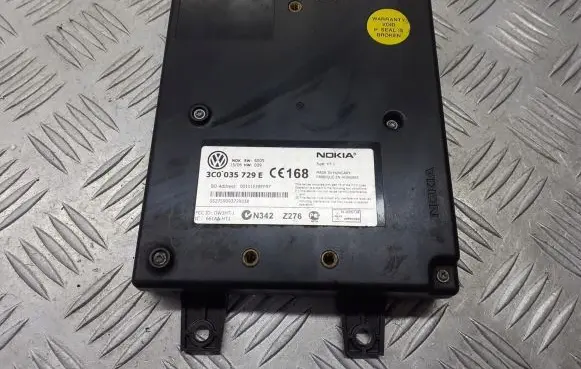 Volkswagen PASSAT B6 Bluetooth control unit module 3C0035729E