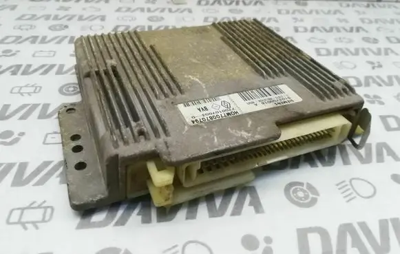 Renault Scenic II - Grand scenic II Engine control unit/module 7700107003 HOM7700870794 S103750016A