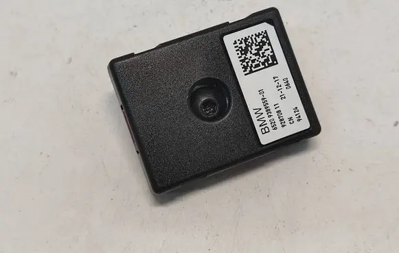 BMW X3 G01 Aerial antenna amplifier 9389559 65209389559