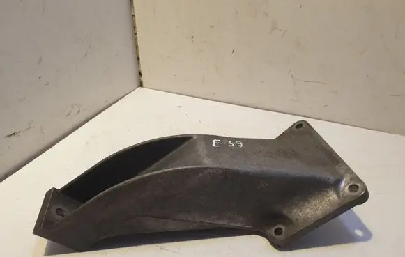 BMW 5 E39 Engine mounting bracket 1092973