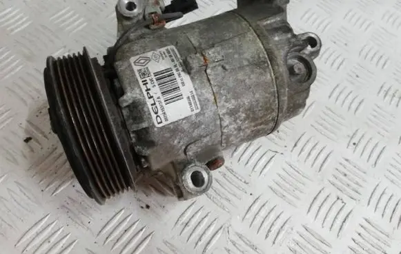 Renault Clio III Air conditioning (A/C) compressor (pump) 8200688814 09256153737A 01140556