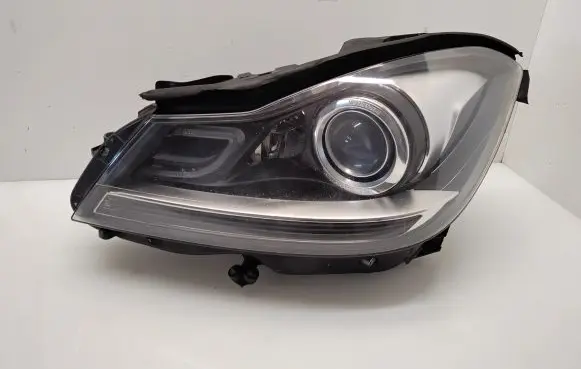 Mercedes-Benz C W204 Headlight/headlamp 1305236782 A1669002800 10EEG110011