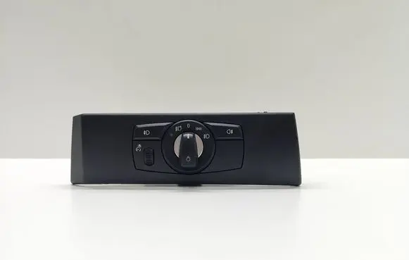 BMW 5 E60 E61 Light switch 6988565 698856501 33295201