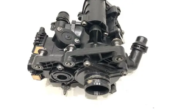 Mini Clubman F54 Water pump 8631943