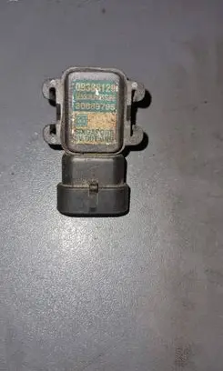 Volvo S40, V40 Air pressure sensor 30889795