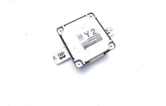 Infiniti Q50 Other control units/modules 284R04GC0C A9B000077