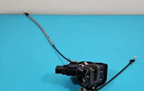Ford S-MAX Front door lock 6M2A-R21812-AB IMPRK1420423