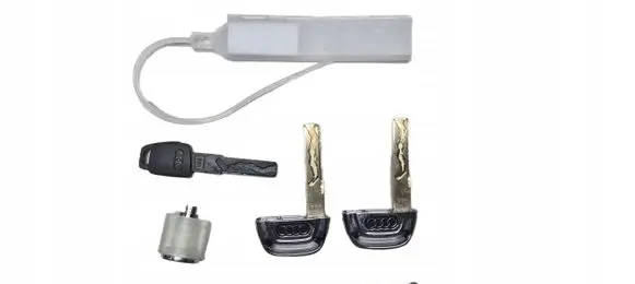 Audi A6 C7 Coupe door lock (next to the handle) 