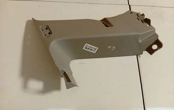 Opel Astra H (D) pillar trim (bottom) 13234183